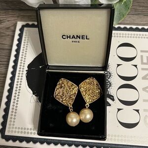 Chanel Vintage Gold CC Pearl Drop Clip-On Earrings